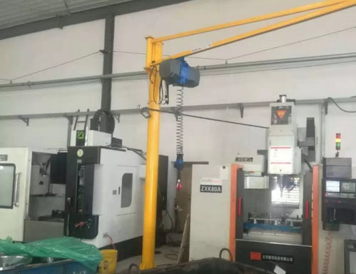 克魯克輕型起重機(jī)在機(jī)械制造業(yè)的應(yīng)用